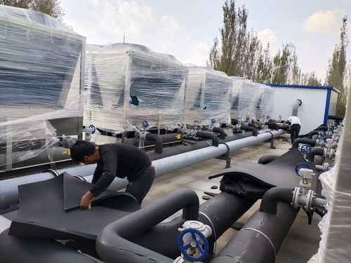 ultimo caso aziendale circa pompe di calore per il progetto dell'acqua calda dell'hotel