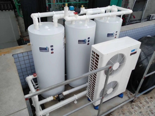 ultimo caso aziendale circa pompe di calore di fonte di aria per il riscaldamento della piscina dell'acqua calda dell'hotel