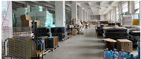 Condizionatore d'aria 60HZ 12000BTU 24000BTU dell'invertitore di spaccatura del refrigerante di R410A